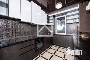 Дом 160м&sup2;, 2-этажный, участок 1 сот.  