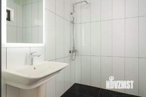 Дом 220м², 2-этажный, участок 9 сот.  
