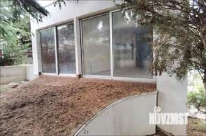 Коттедж 1400м&sup2;, 3-этажный, участок 21 сот.  