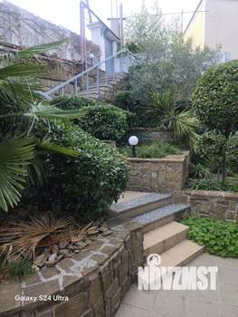 Дом 303м², 3-этажный, участок 7 сот.  