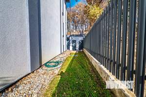 Дом 326м&sup2;, 3-этажный, участок 8 сот.  