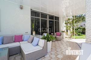 Дом 350м², 2-этажный, участок 9 сот.  