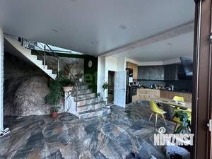 Дом 202м², 2-этажный, участок 3 сот.  