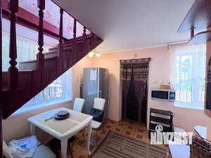 Дом 49м&sup2;, 2-этажный, участок 1 сот.  