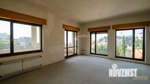 Дом 511м&sup2;, 3-этажный, участок 10 сот.  