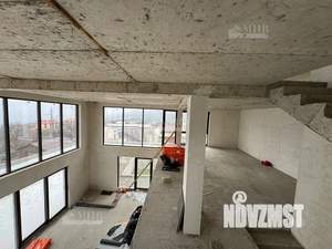 Дом 600м², 3-этажный, участок 4 сот.  