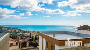 Дом 246м&sup2;, 3-этажный, участок 4 сот.  