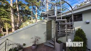 Таунхаус 175м&sup2;, 3-этажный, участок 1 сот.  