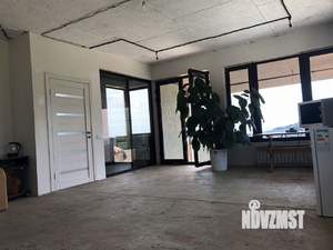 Дом 222м&sup2;, 3-этажный, участок 2 сот.  