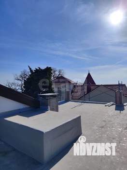 Дом 312м&sup2;, 3-этажный, участок 6 сот.  