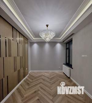 Дом 280м&sup2;, 2-этажный, участок 6 сот.  