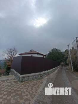 Дом 105м&sup2;, 2-этажный, участок 6 сот.  