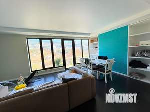 Дом 224м&sup2;, 3-этажный, участок 8 сот.  