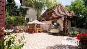 Дом 600м&sup2;, 3-этажный, участок 6 сот.  