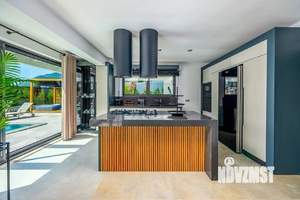 Дом 250м², 2-этажный, участок 7 сот.  