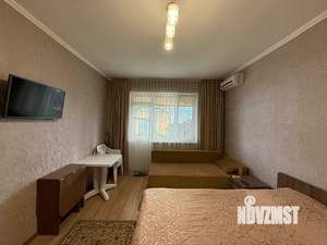 Дом 127м&sup2;, 4-этажный, участок 1 сот.  