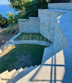 Дом 234м&sup2;, 2-этажный, участок 8 сот.  