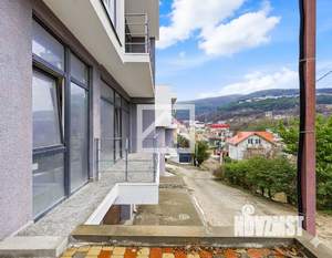 Таунхаус 150м&sup2;, 3-этажный, участок 2 сот.  