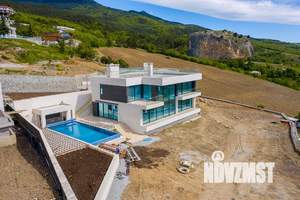 Дом 407м&sup2;, 2-этажный, участок 20 сот.  