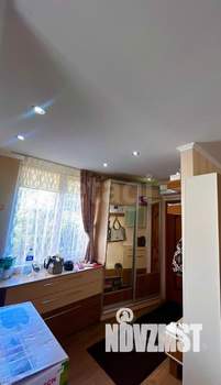 Дом 190м², 3-этажный, участок 4 сот.  