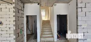 Дом 260м&sup2;, 3-этажный, участок 10 сот.  