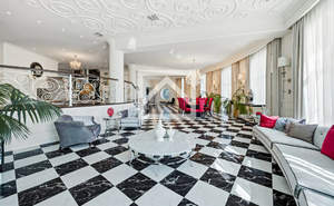 Дом 830м&sup2;, 4-этажный, участок 10 сот.  