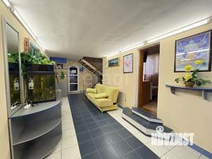 Дом 720м&sup2;, 3-этажный, участок 9 сот.  