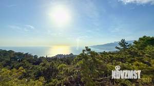 Дом 800м&sup2;, 3-этажный, участок 15 сот.  