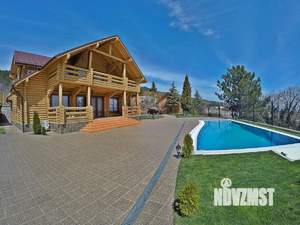 Дом 300м², 2-этажный, участок 15 сот.  