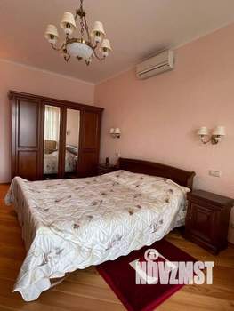 Таунхаус 120м², 2-этажный, участок 1 сот.  
