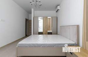 Коттедж 420м², 2-этажный, участок 12 сот.  