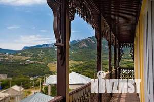 Дом 280м², 3-этажный, участок 5 сот.  