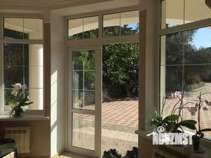 Дом 300м&sup2;, 3-этажный, участок 10 сот.  