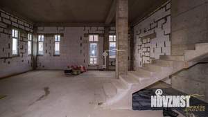 Дом 240м&sup2;, 3-этажный, участок 6 сот.  