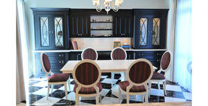 Дом 830м², 3-этажный, участок 10 сот.  