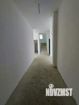 Дом 180м², 2-этажный, участок 10 сот.  