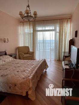 Таунхаус 120м², 2-этажный, участок 1 сот.  