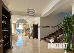 Дом 469м², 2-этажный, участок 32 сот.  