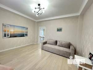 Дом 357м&sup2;, 3-этажный, участок 9 сот.  