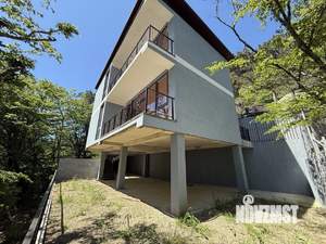 Дом 219м², 2-этажный, участок 3 сот.  