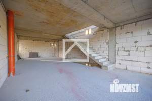 Таунхаус 300м&sup2;, 4-этажный, участок 1 сот.  