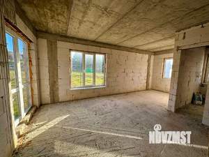 Дом 122м&sup2;, 2-этажный, участок 4 сот.  