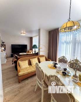 Дом 200м&sup2;, 3-этажный, участок 3 сот.  