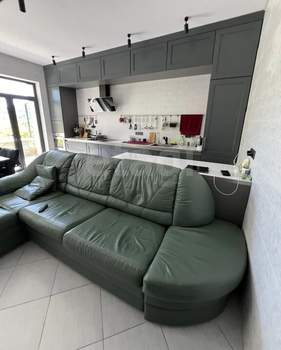 Дом 109м&sup2;, 2-этажный, участок 3 сот.  