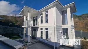 Дом 230м&sup2;, 2-этажный, участок 7 сот.  