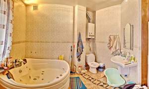 Дом 320м&sup2;, 3-этажный, участок 6 сот.  