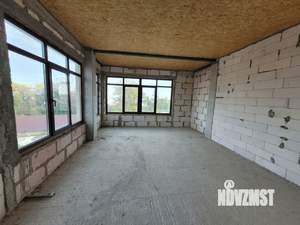 Коттедж 249м&sup2;, 3-этажный, участок 6 сот.  