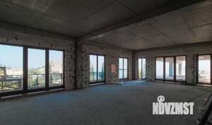 Дом 340м², 3-этажный, участок 6 сот.  