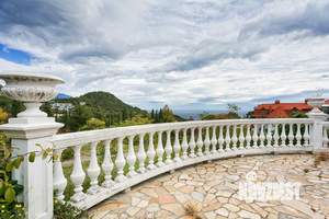 Дом 797м², 2-этажный, участок 30 сот.  