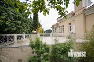 Дом 528м², 2-этажный, участок 15 сот.  